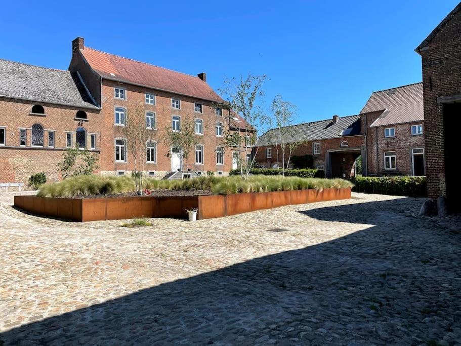 Le Cottage - Maison De 6 A 8 Personnes - La Ferme Du Try Frasnes-lez-Gosselies 外观 照片
